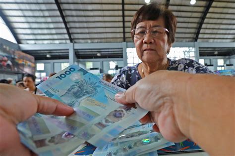 Gen X, Boomers are an overlooked opportunity for digital banks .